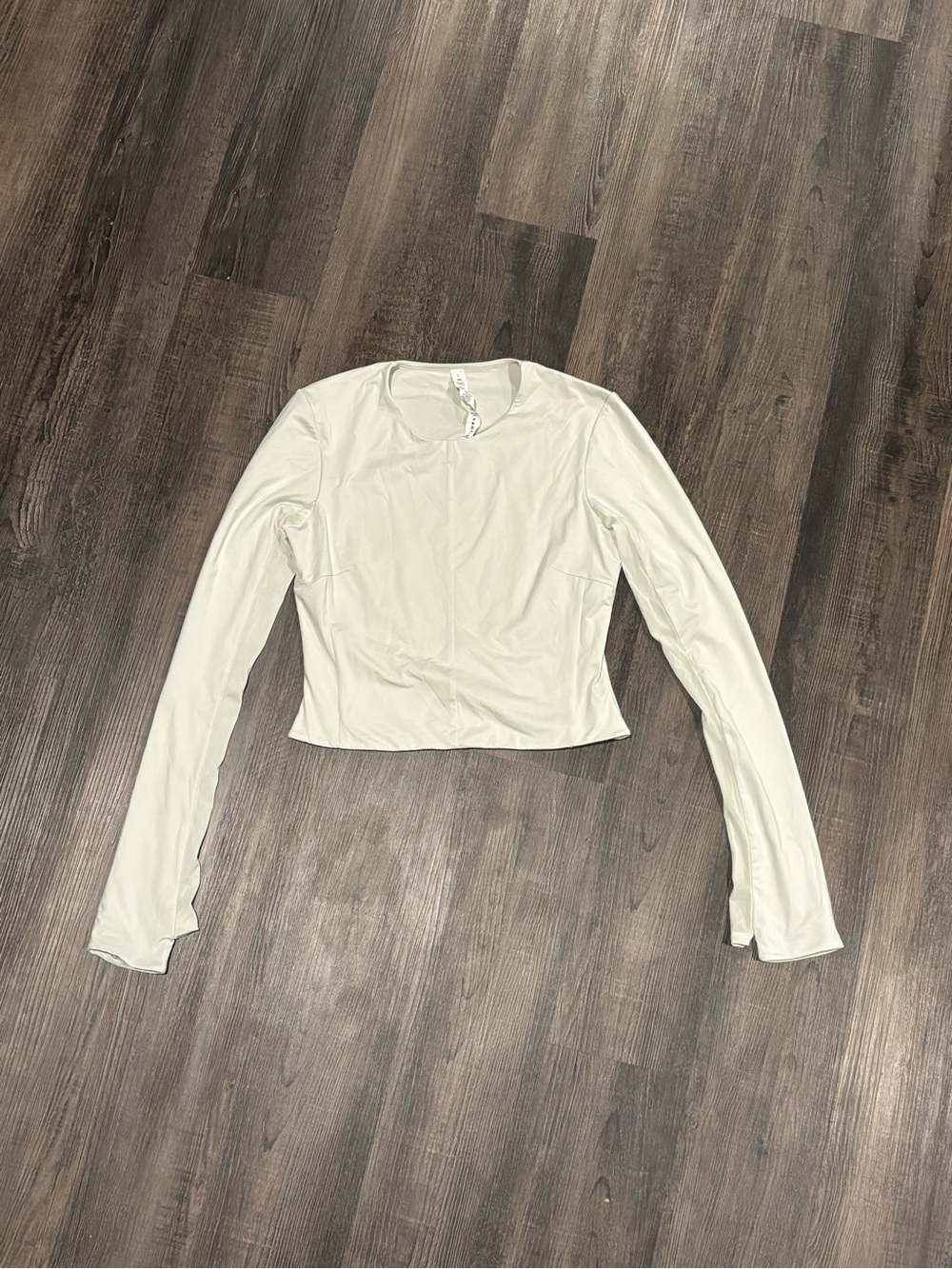 Lululemon Long-Sleeve Crewneck Crop Top in Cream